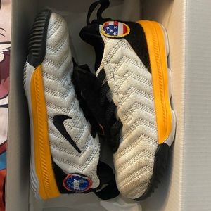 Nike Lebron 16 size 8c